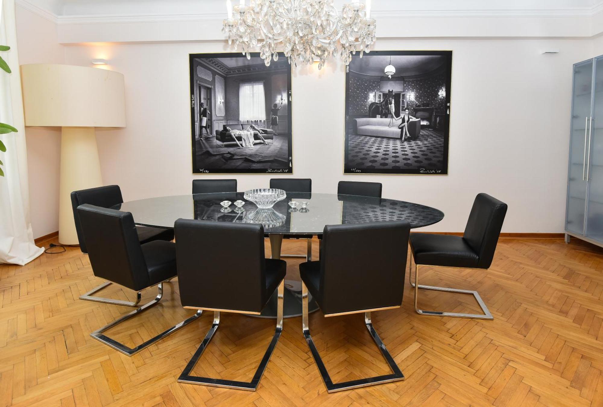 Neoclassical Luxury Apartment 류블랴나 외부 사진
