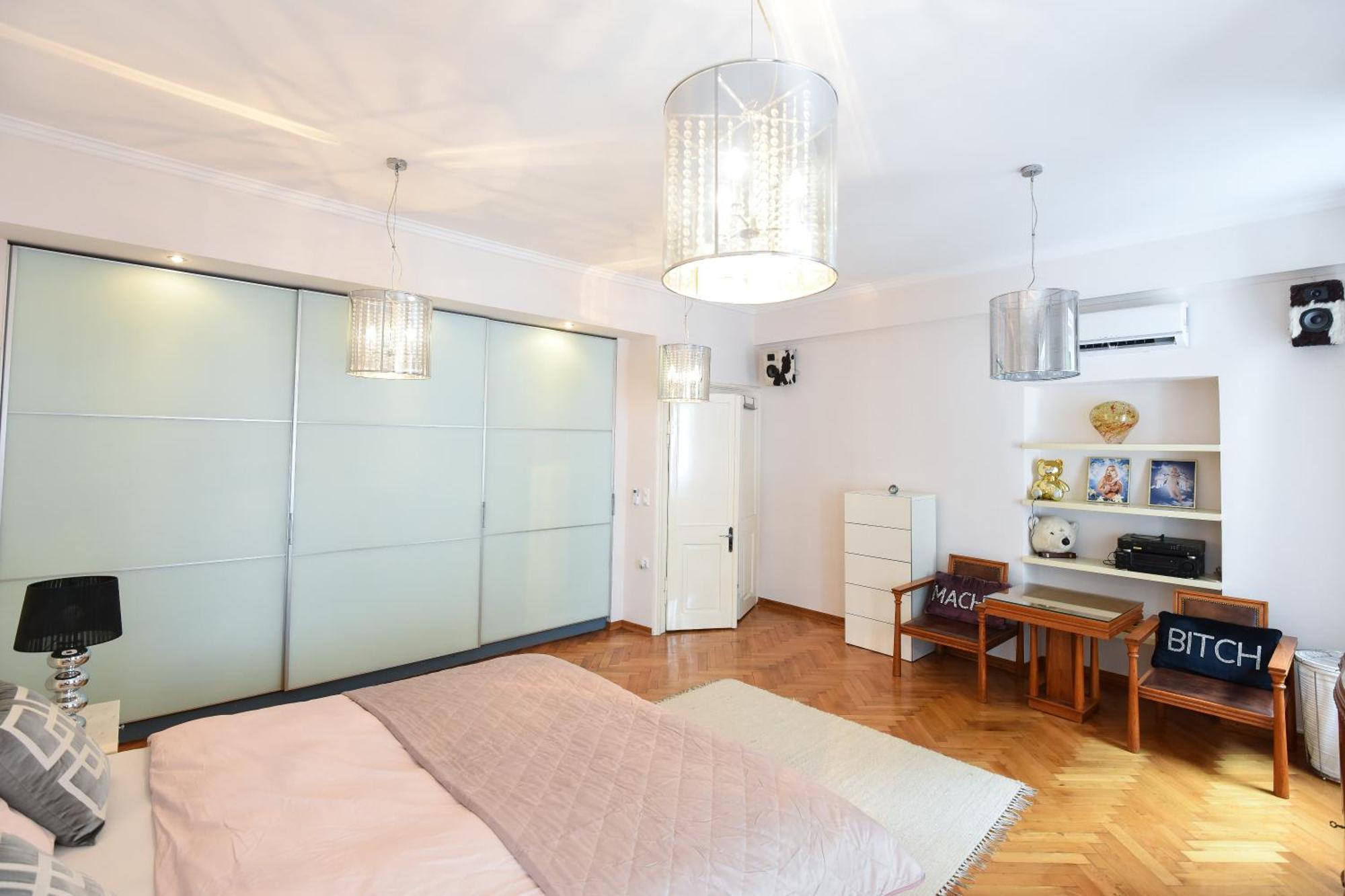 Neoclassical Luxury Apartment 류블랴나 외부 사진