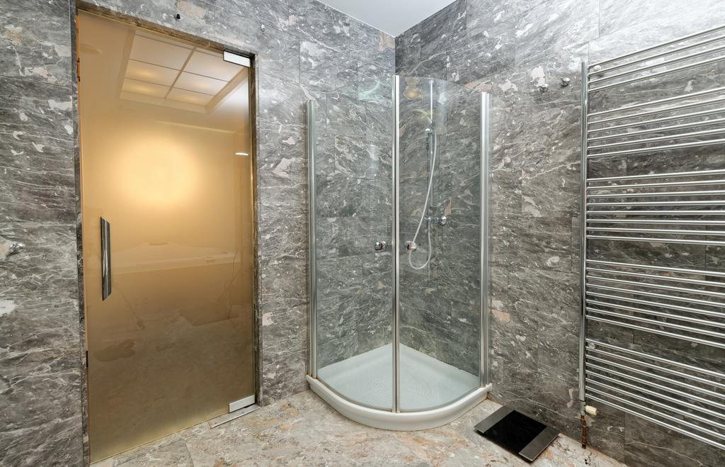 Neoclassical Luxury Apartment 류블랴나 외부 사진